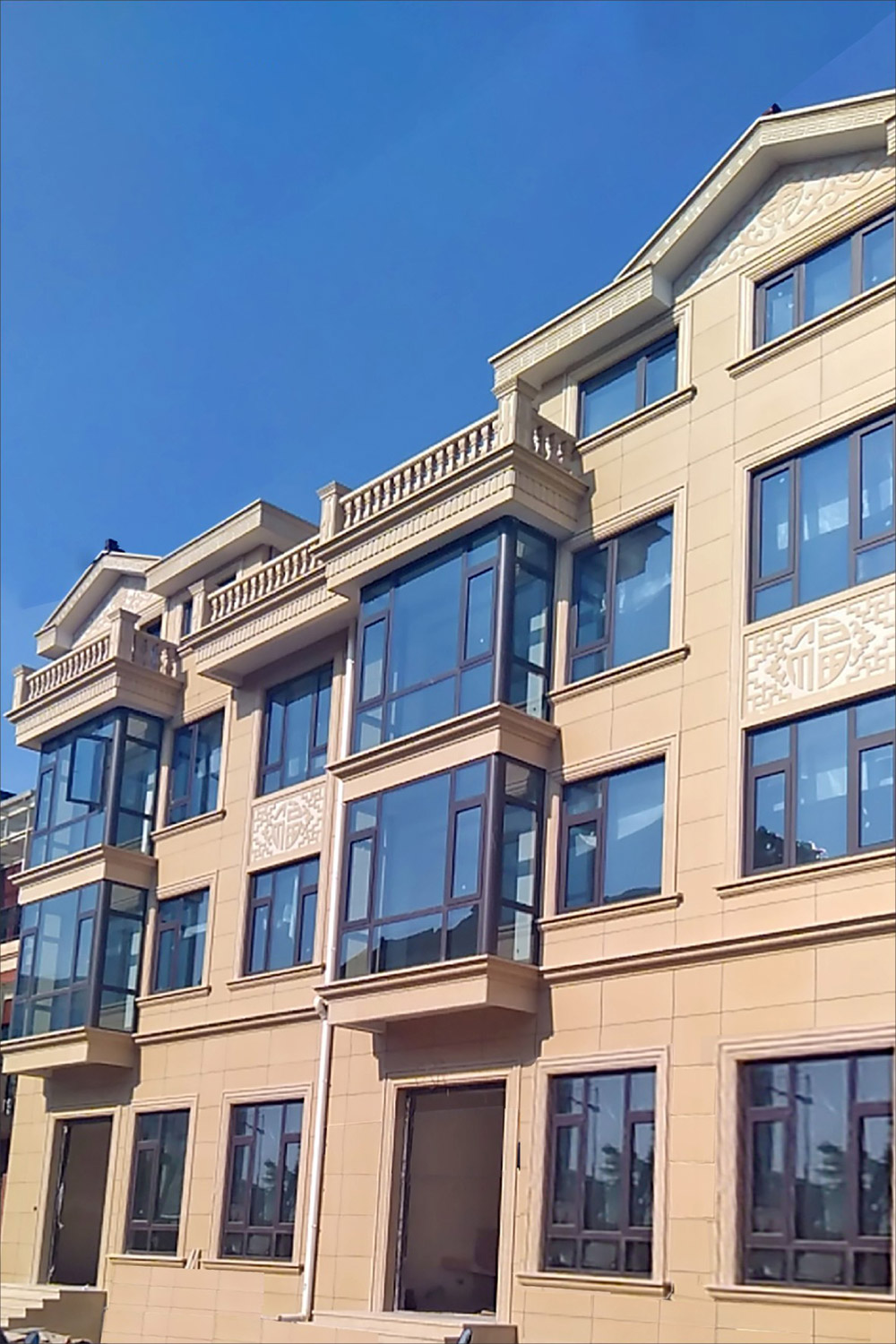 東陽(yáng)吳丹丹別墅